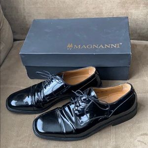 Magnanni Genuine Patent leather men’s shoes sz. 10
